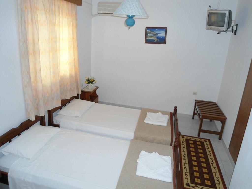 Evi Apartments And Studios Theológos Zimmer foto