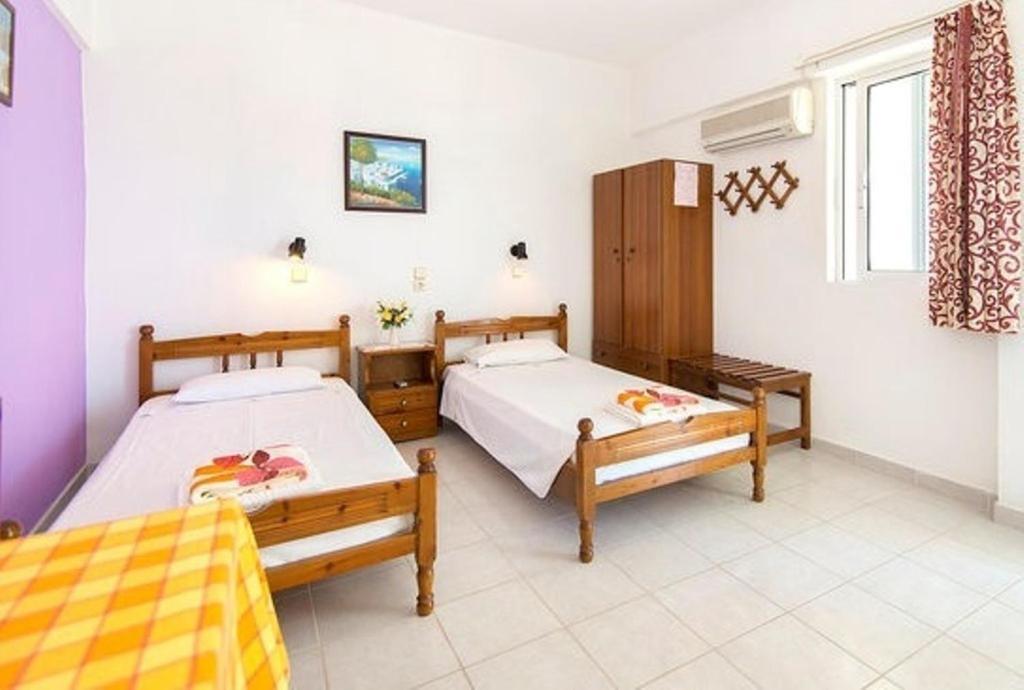 Evi Apartments And Studios Theológos Zimmer foto