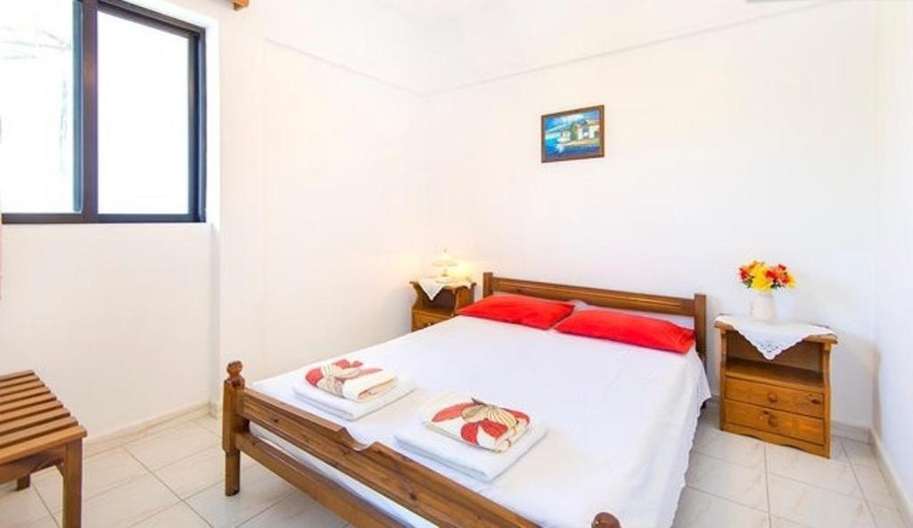 Evi Apartments And Studios Theológos Zimmer foto